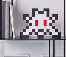 Charger l'image dans la galerie, INVADER Little Big Space 3D - Vinyl Sculpture