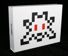 Charger l'image dans la galerie, INVADER Little Big Space 3D - Vinyl Sculpture