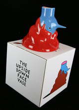 Charger l'image dans la galerie, PARRA PIET The Upside Down Vase - ceramic planter