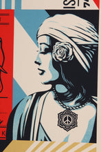 Charger l&#39;image dans la galerie, SHEPARD FAIREY Fragil Cargo 2022 - Signed Screenprint
