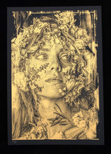 Charger l&#39;image dans la galerie, SNIK Overcome - mini screenprint on black paper
