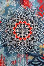 Charger l&#39;image dans la galerie, SHEPARD FAIREY Chaos Mandala 2 2025 - Signed Screenprint

