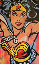 Charger l&#39;image dans la galerie, SEEN &quot; Richard Mirando &quot; Wonder Woman - Signed Big Painting on unstretched canvas 2024
