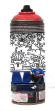 Charger l&#39;image dans la galerie, PERANONIMO Haring - signed sculpture on spraycan
