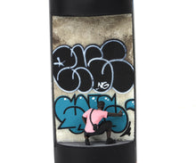 Charger l&#39;image dans la galerie, PERANONIMO Graffiti Boy - signed sculpture on spraycan
