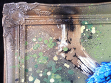 Charger l&#39;image dans la galerie, Matt Dixon M-ONE Blue Macaw - Signed painting on wood and vintage frame
