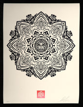 Charger l'image dans la galerie, SHEPARD FAIREY Mandala Ornament 1 Cream 2010 - Signed Screenprint
