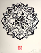 Charger l'image dans la galerie, SHEPARD FAIREY Mandala Ornament 1 Cream 2010 - Signed Screenprint
