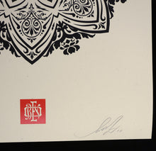 Charger l'image dans la galerie, SHEPARD FAIREY Mandala Ornament 1 Cream 2010 - Signed Screenprint
