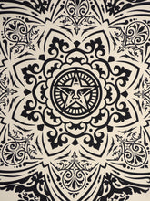 Charger l'image dans la galerie, SHEPARD FAIREY Mandala Ornament 1 Cream 2010 - Signed Screenprint
