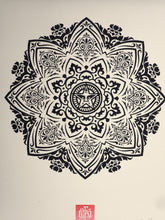 Charger l'image dans la galerie, SHEPARD FAIREY Mandala Ornament 1 Cream 2010 - Signed Screenprint
