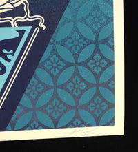 Charger l'image dans la galerie, SHEPARD FAIREY Nouveau Angel 2026 - Signed Screenprint
