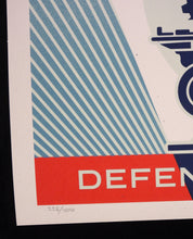 Charger l'image dans la galerie, SHEPARD FAIREY Defend Freedom Of The Press 2026 - Signed Screenprint
