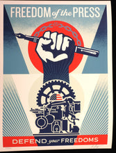 Charger l'image dans la galerie, SHEPARD FAIREY Defend Freedom Of The Press 2026 - Signed Screenprint
