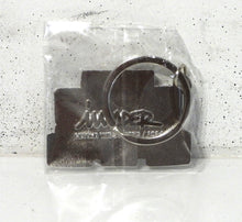 Charger l'image dans la galerie, INVADER Black &amp; White Beyond The Street 2026 - Keychain
