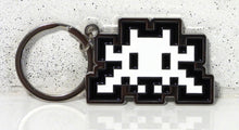 Charger l'image dans la galerie, INVADER Black &amp; White Beyond The Street 2026 - Keychain
