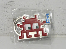 Charger l'image dans la galerie, INVADER Blue Key Beyond The Street 2026 - Keychain
