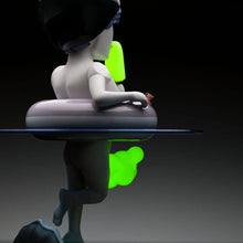 Charger l&#39;image dans la galerie, COARSE States Of Matter Ignited GID - art toy
