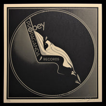 Charger l&#39;image dans la galerie, SHEPARD FAIREY Dance Floor Riot 2011 - Perfect Kiss - Signed Screenprint
