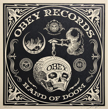 Charger l&#39;image dans la galerie, SHEPARD FAIREY Party At Moontower 2011 - Hand Of Doom - Signed Screenprint
