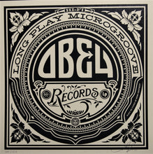 Charger l&#39;image dans la galerie, SHEPARD FAIREY Party At Moontower 2011 - Microgroove - Signed Screenprint
