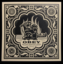 Charger l&#39;image dans la galerie, SHEPARD FAIREY Party At Moontower 2011 - Printing Press - Signed Screenprint
