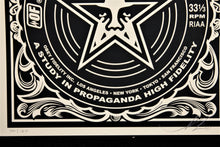 Charger l&#39;image dans la galerie, SHEPARD FAIREY Party At Moontower 2011 - Propaganda Series - Signed Screenprint
