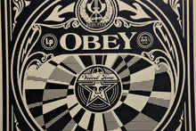 Charger l&#39;image dans la galerie, SHEPARD FAIREY Party At Moontower 2011 - Velvet Tone - Signed Screenprint
