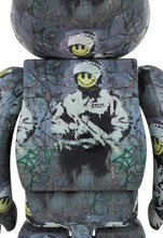 Charger l&#39;image dans la galerie, BANKSY Bearbrick Riot Cop 1000% - art toy with certificat
