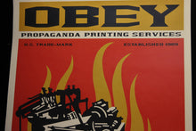 Charger l&#39;image dans la galerie, SHEPARD FAIREY Printing Press - Offset Lithograph
