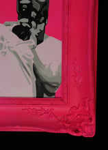 Charger l&#39;image dans la galerie, ZIEGLER T Twerking Lisa - painting on vintage frame

