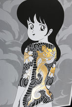 Charger l&#39;image dans la galerie, DEBZA Ryu Girl (version or) - signed screenprint

