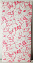 Charger l&#39;image dans la galerie, KAWS Skeleton Fluo Pink - screenprint on articulated cardboard
