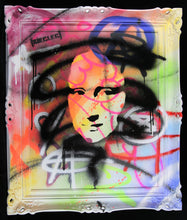 Charger l&#39;image dans la galerie, ZIEGLER T Urban Lisa - painting on reclaimed frame
